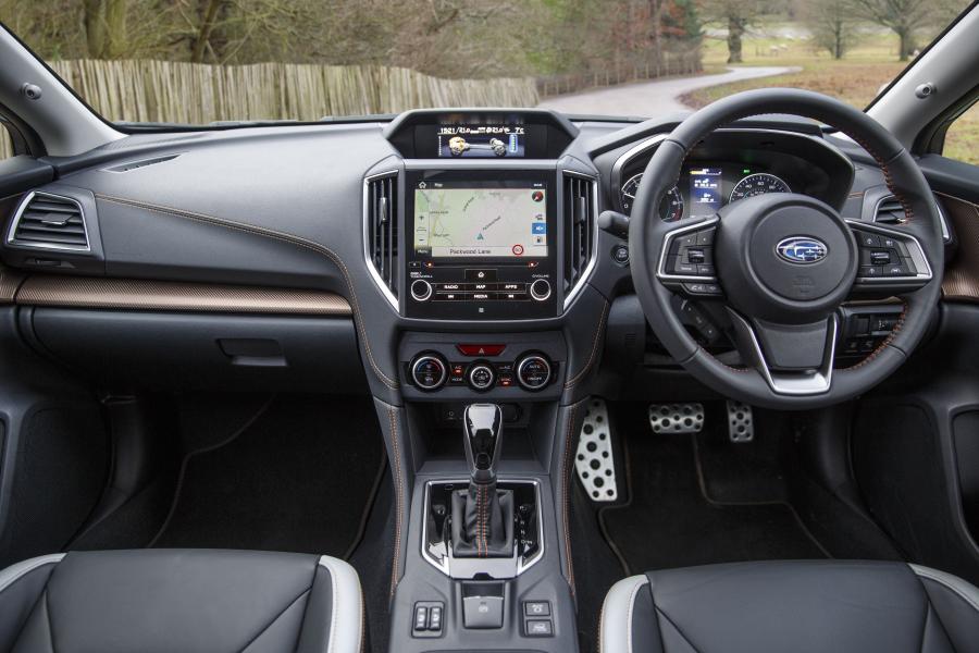 Торпедо Subaru XV e-Boxer 2020 года  (UK) (фото 10 из 12)